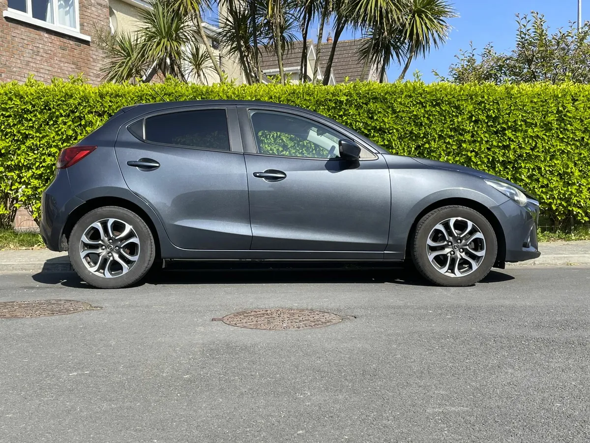 Mazda 2 (151) 1.5 75PS Executive - Image 3