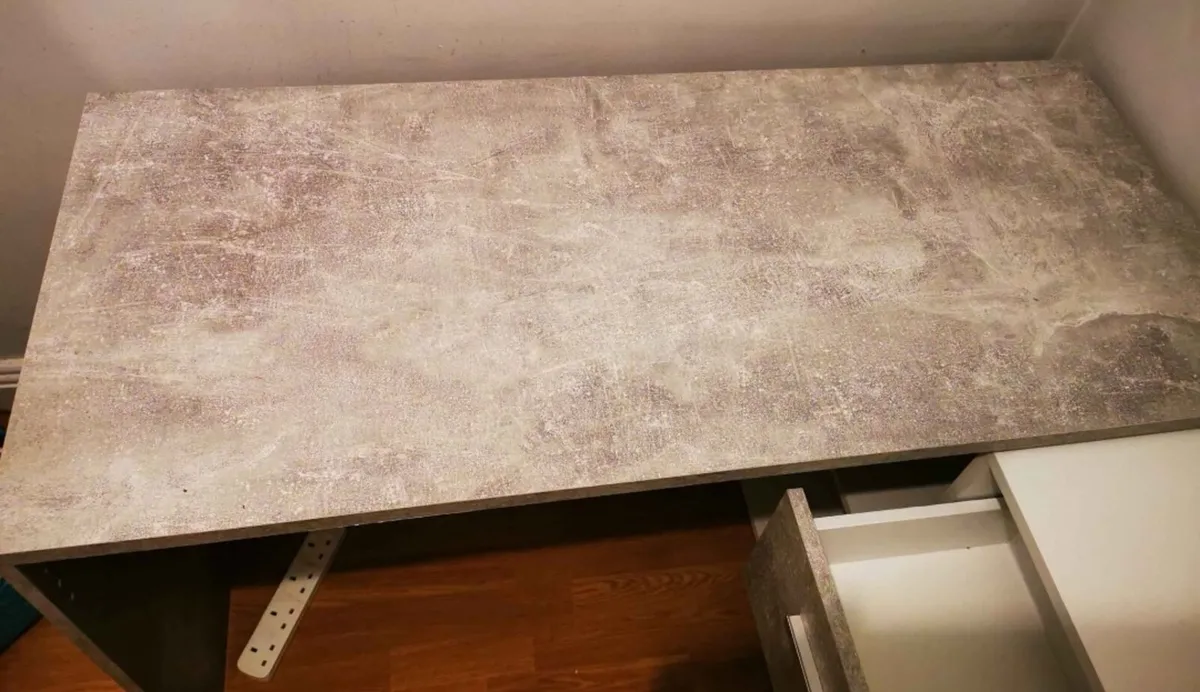 Corner Desk - Image 3