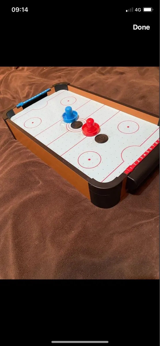 Flying Tiger Air Hockey Game - Image 1
