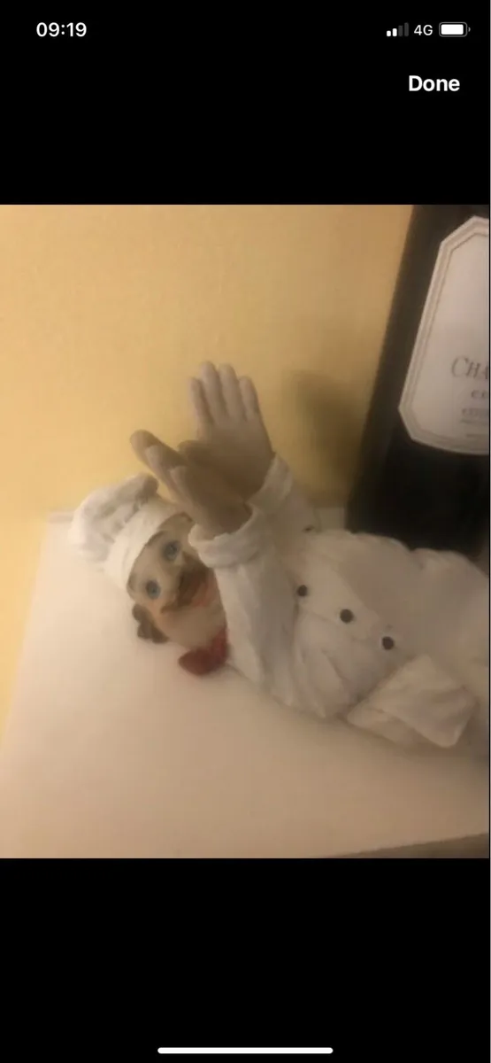 ‘Chef’ Wine Holder - Image 4