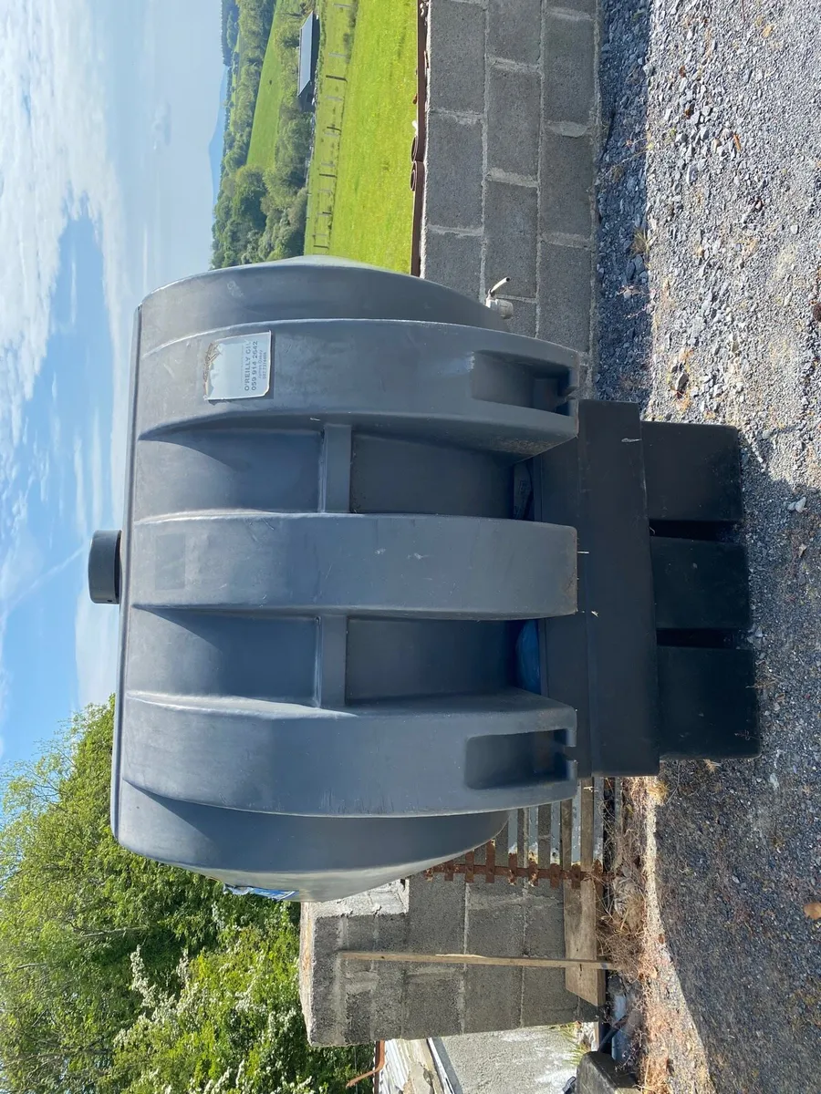 Oil Tank 1,000 Littes