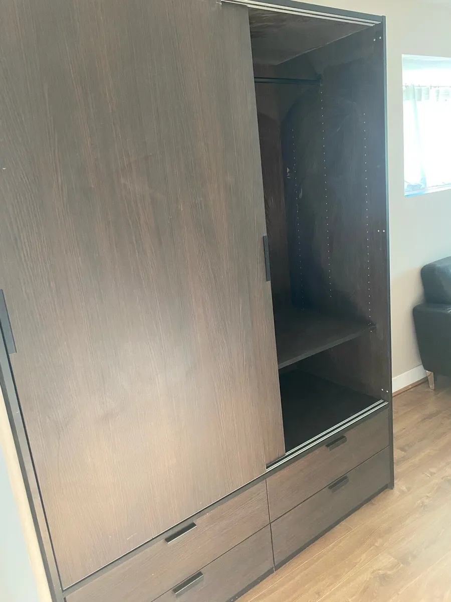 Large Wardrobe - Image 4