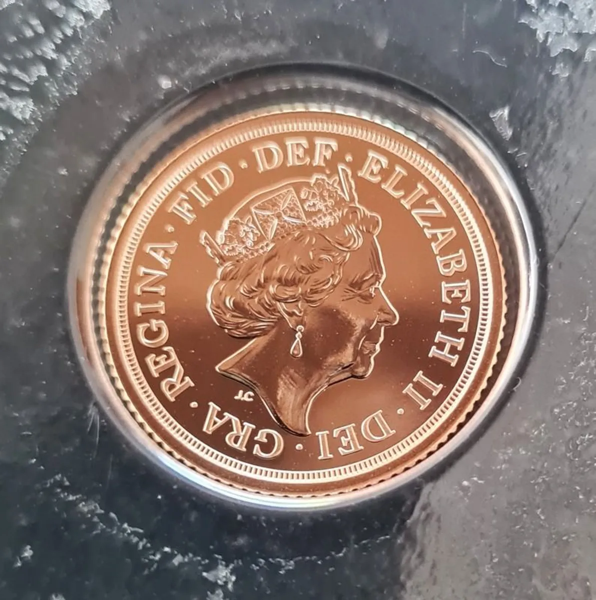 2022 Gold Half Sovereign Queen Elizabeth II Memorial Coin - Image 2