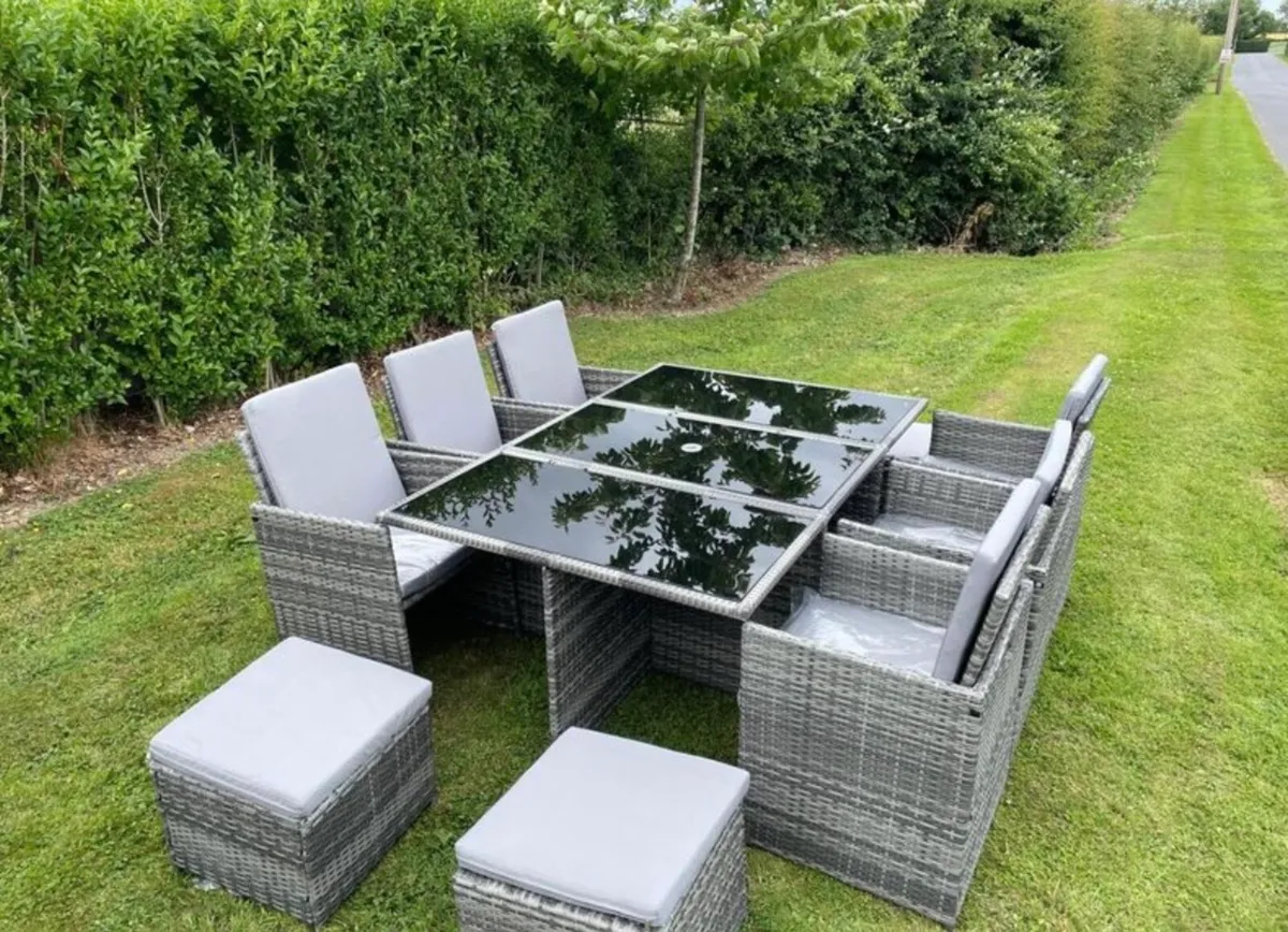 NEW 11 PSC CUBE GARDEN RATTAN FURNITURE - DELIVERY - Image 3