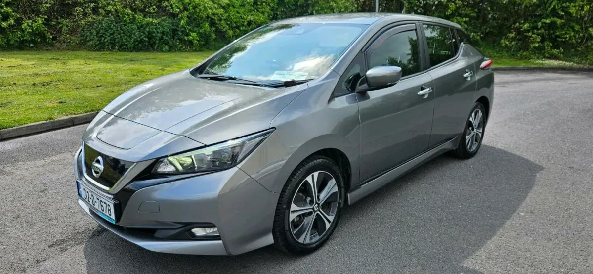 NISSAN LEAF - Image 3