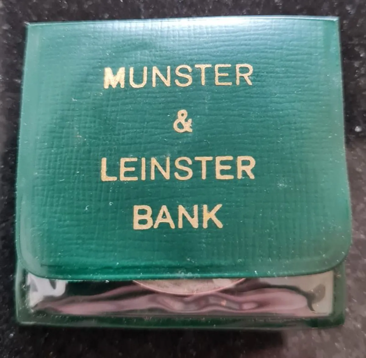 Padraig pearse Silver 10 Shilling 1966 UNC coin in Munster and Leinster holder - Image 4
