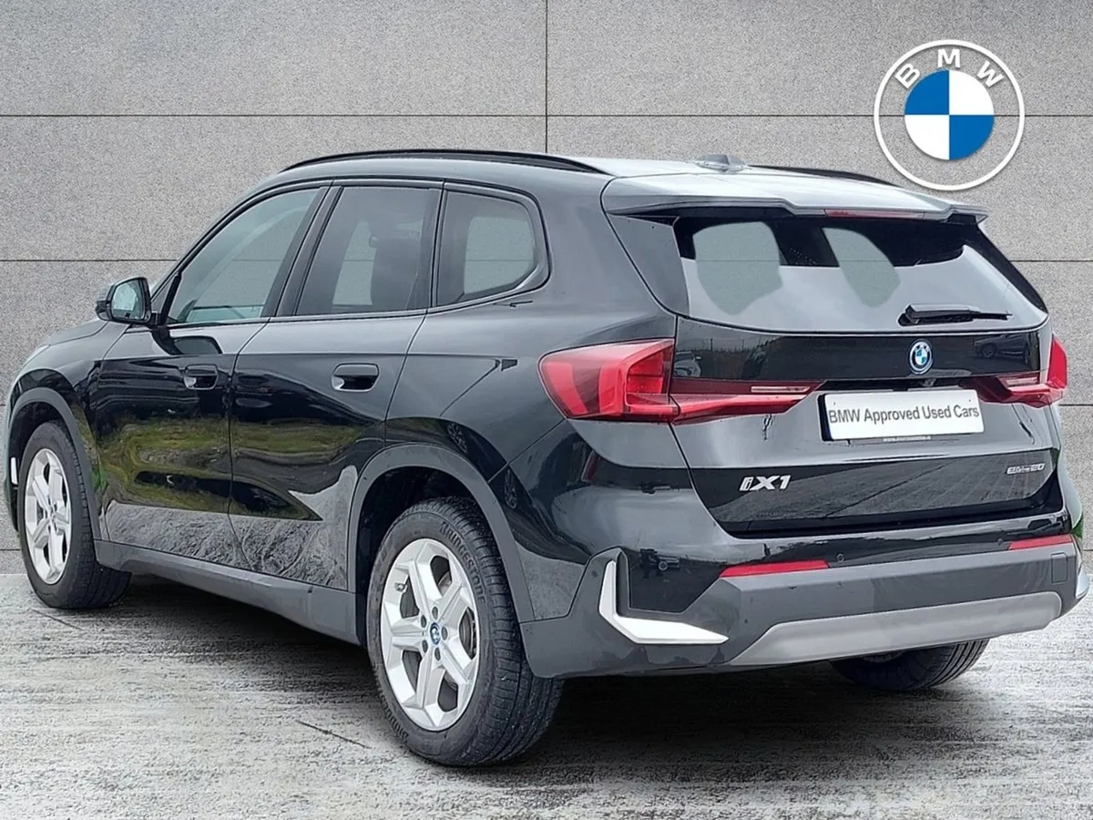 BMW iX1 Edrive20 Sport - Image 3