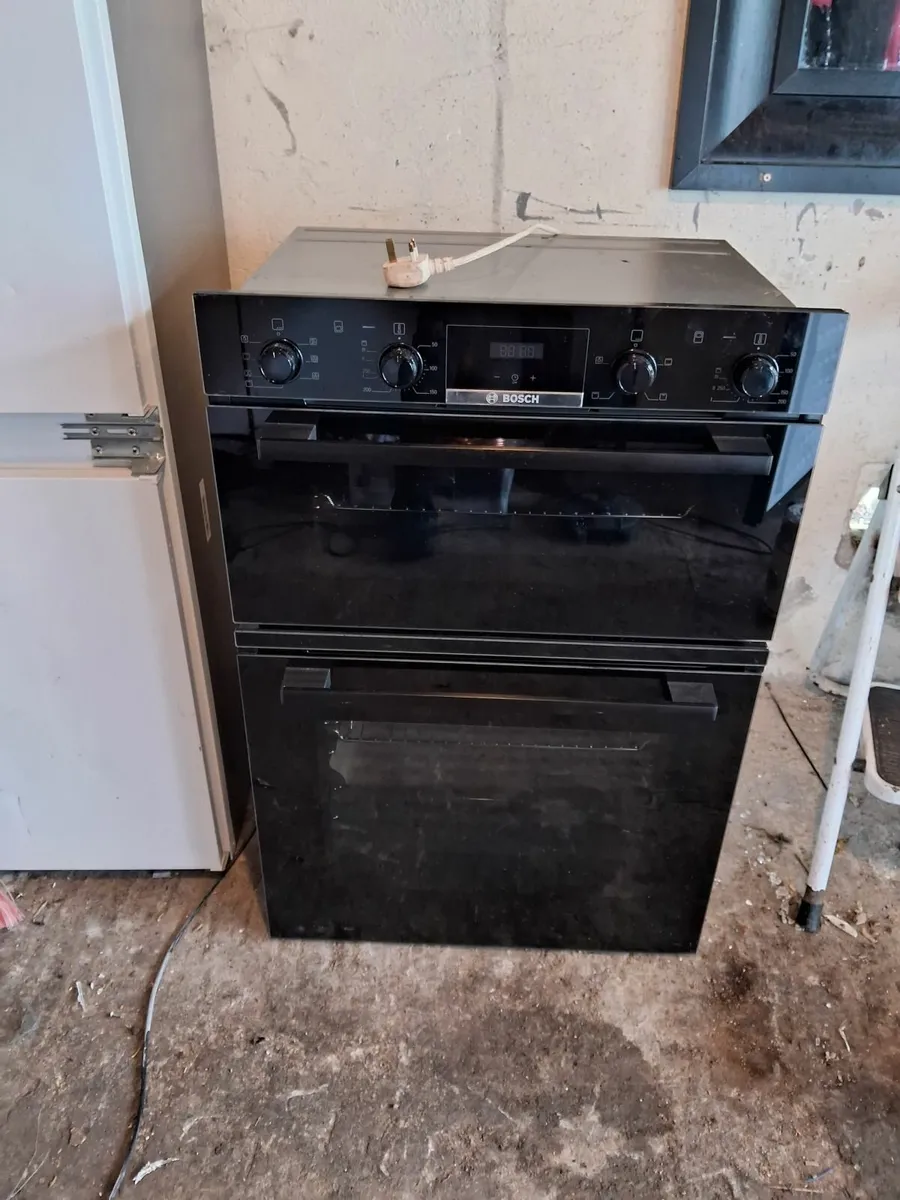 BRAND NEW DOUBLE ELECTRIC OVEN - Image 3