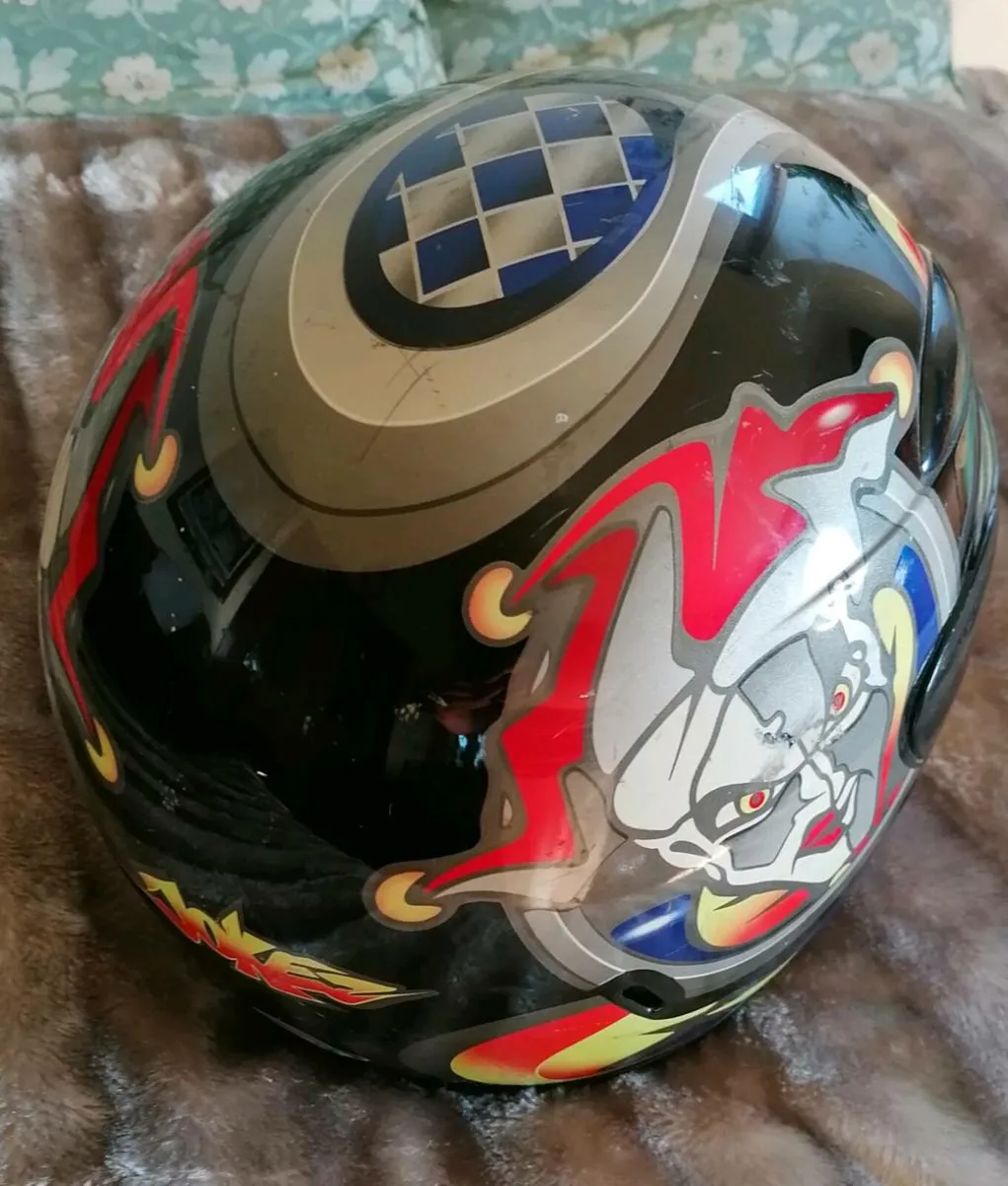 Helmet - Image 4