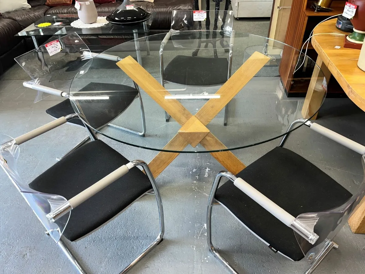 Ultra Modern Glass Dining Set - Image 2