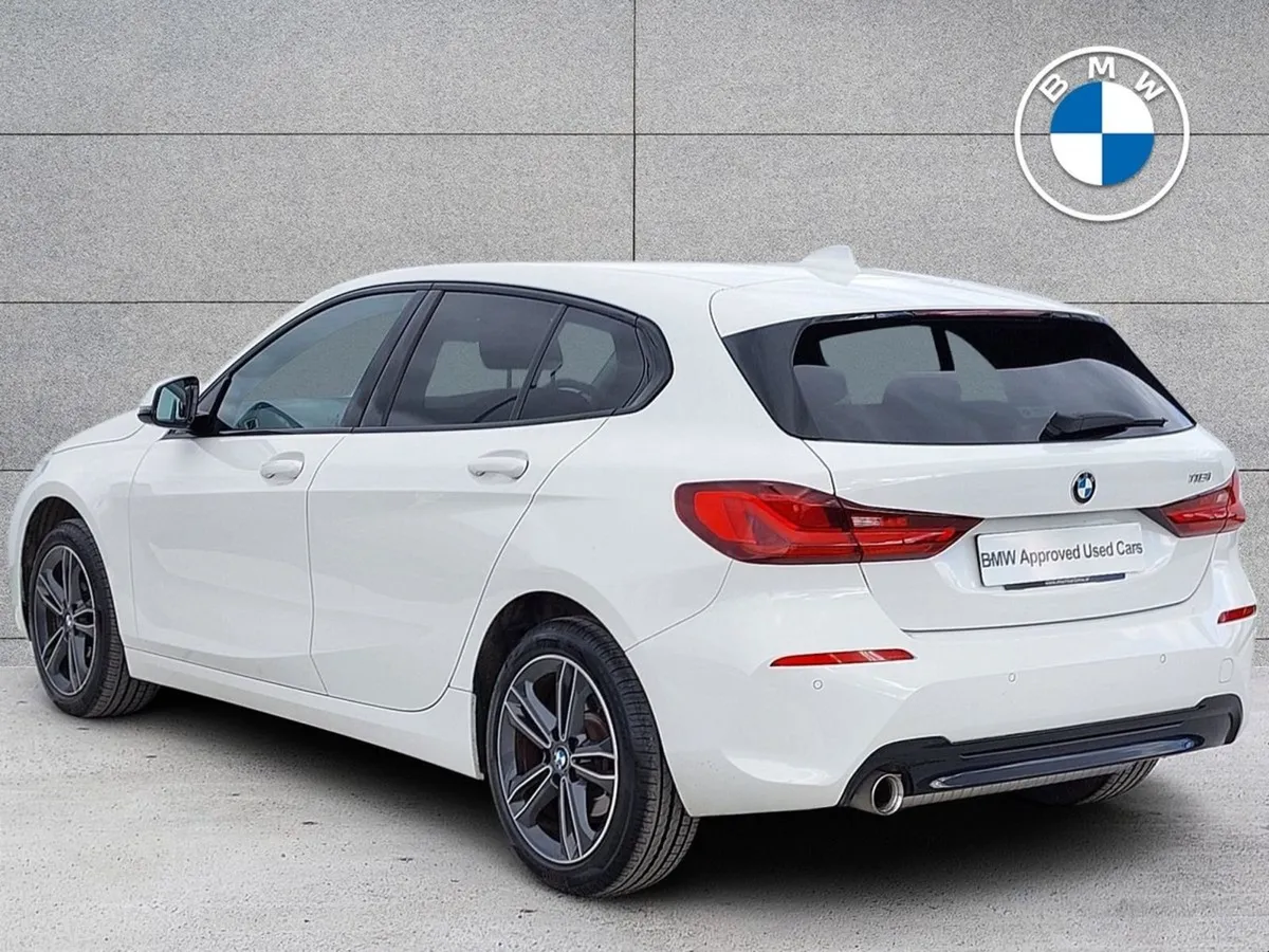 BMW 1 Series 118i Sport Sports Hatch 5-door - Image 3