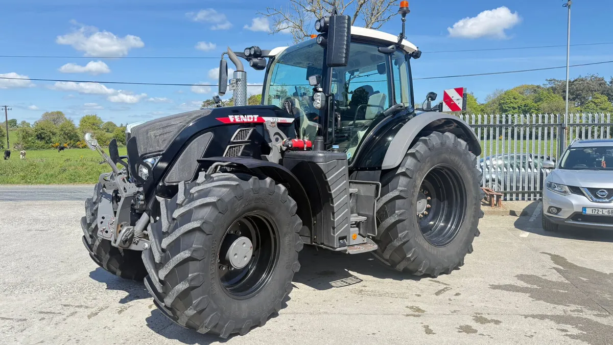 Fendt 722 Vario - €150,000 + VAT - Image 2