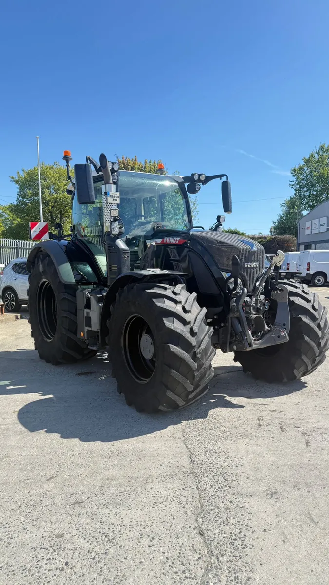 Fendt 722 Vario - €150,000 + VAT - Image 3