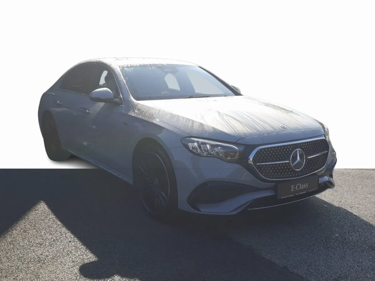 Mercedes-Benz E-Class E300de AMG Line--multispoke - Image 3