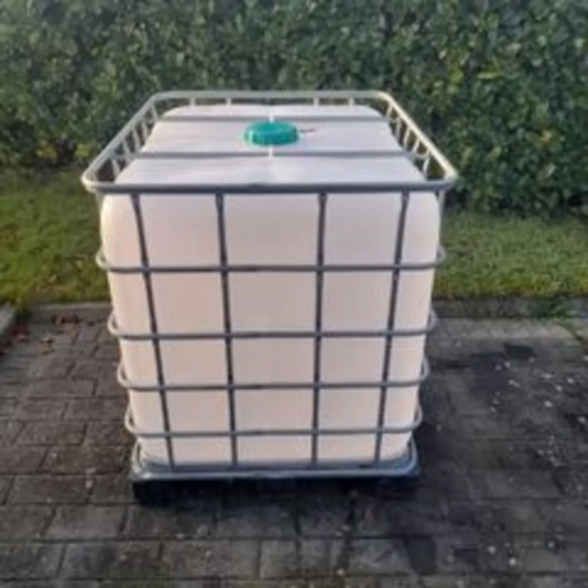 Ibc tanks. Water storage - Image 1