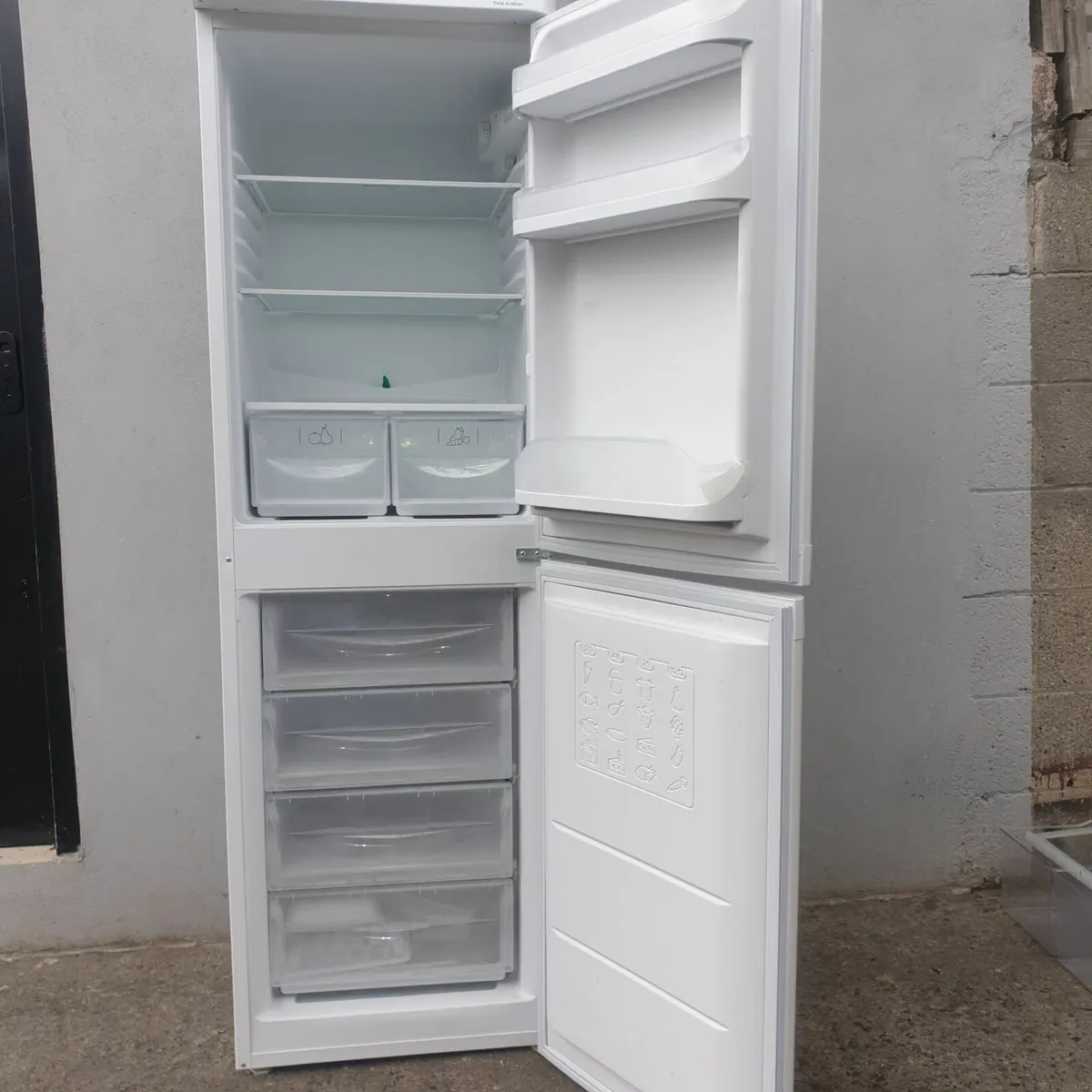 6 MOUNTH OLD FRIDGE AND FREEZER - Image 2