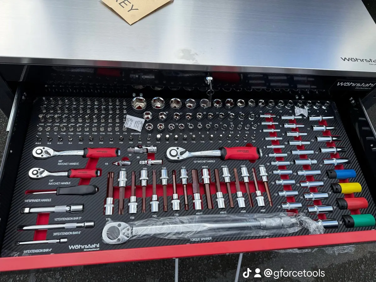 BRAND NEW 12 DRAWER TOOL CHEST FULL OF TOOLS - Image 2