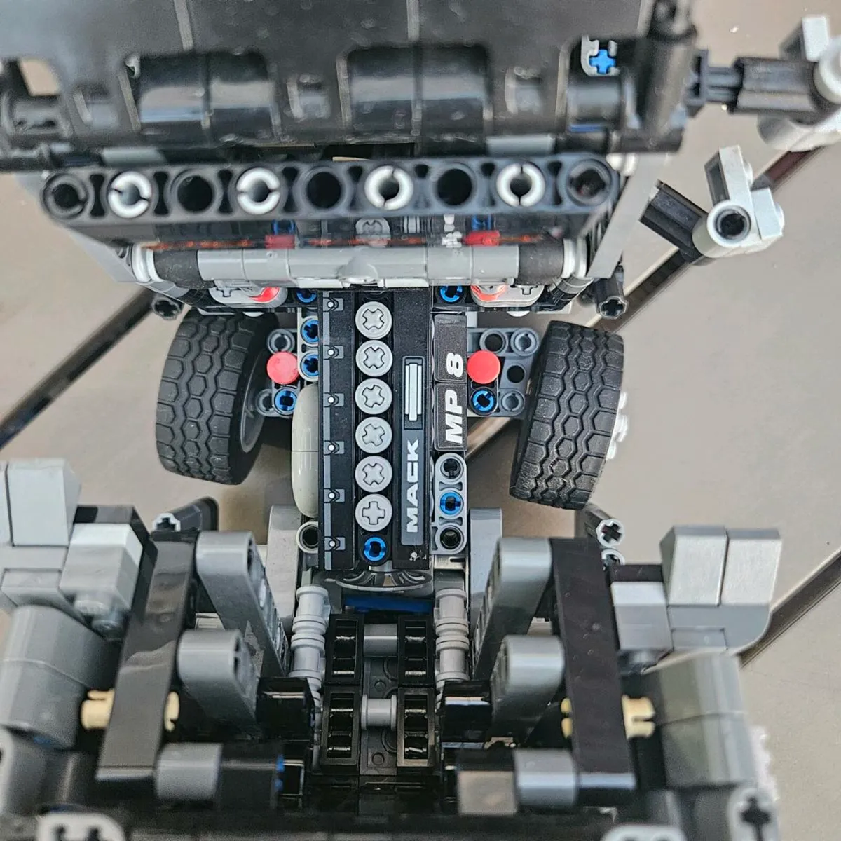 Lego Technic 42078 - Image 4
