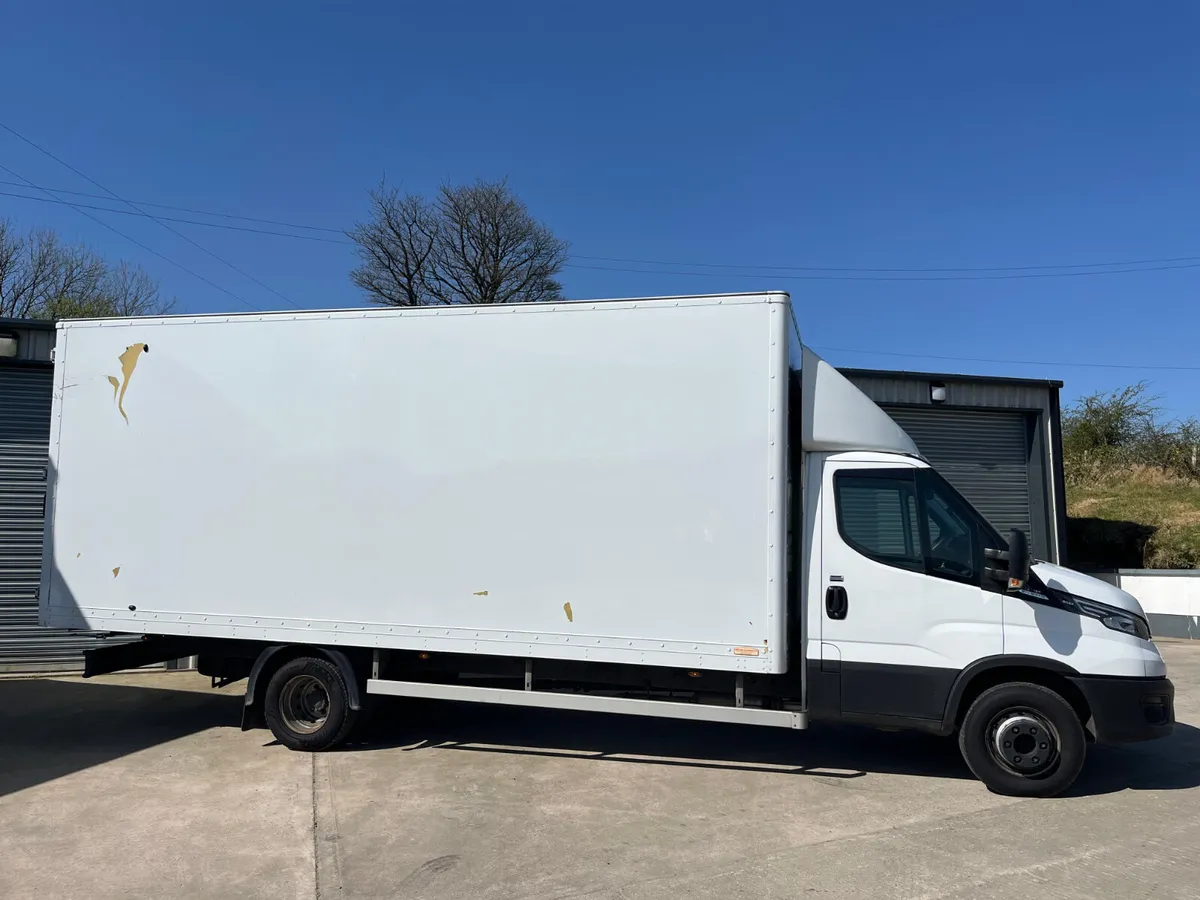 2021 Iveco Daily Luton H-Matic Auto - Image 2