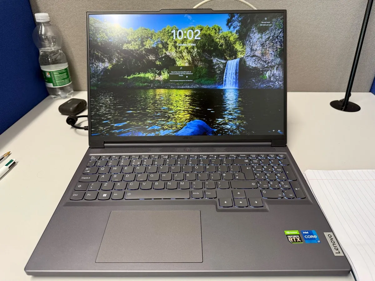 Gaming Laptop RTX 4060 I7-13700H 32GB RAM - Image 1