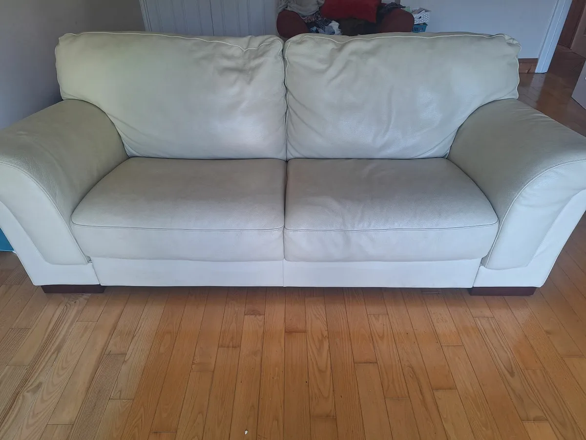 Cream three and two seater - Image 3