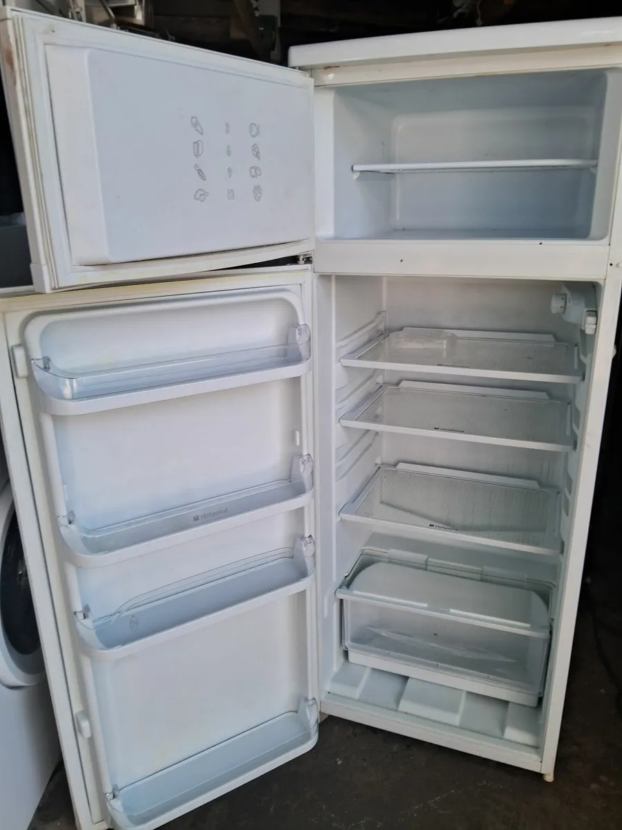 FRIDGE AND FREEZER - Image 3