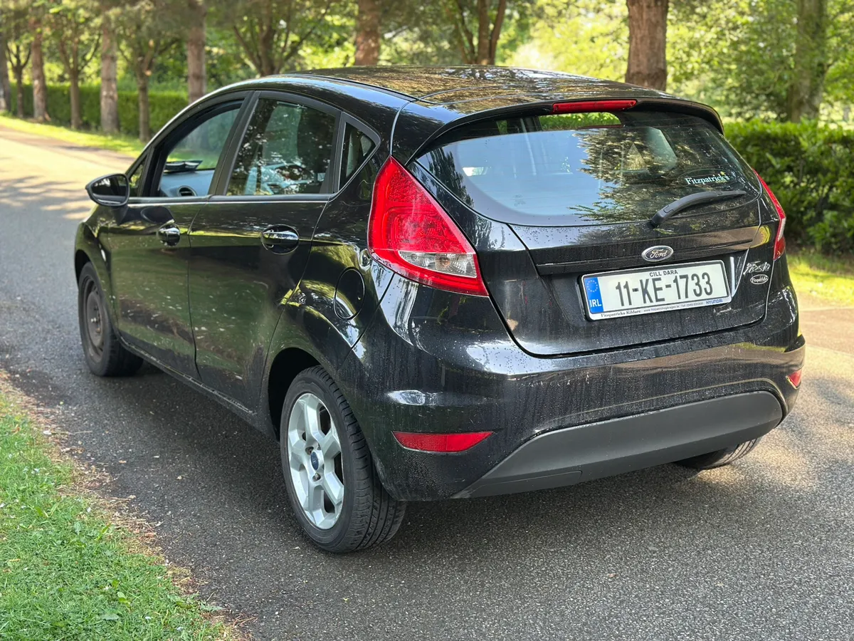 Ford fiesta 2011 - Image 4