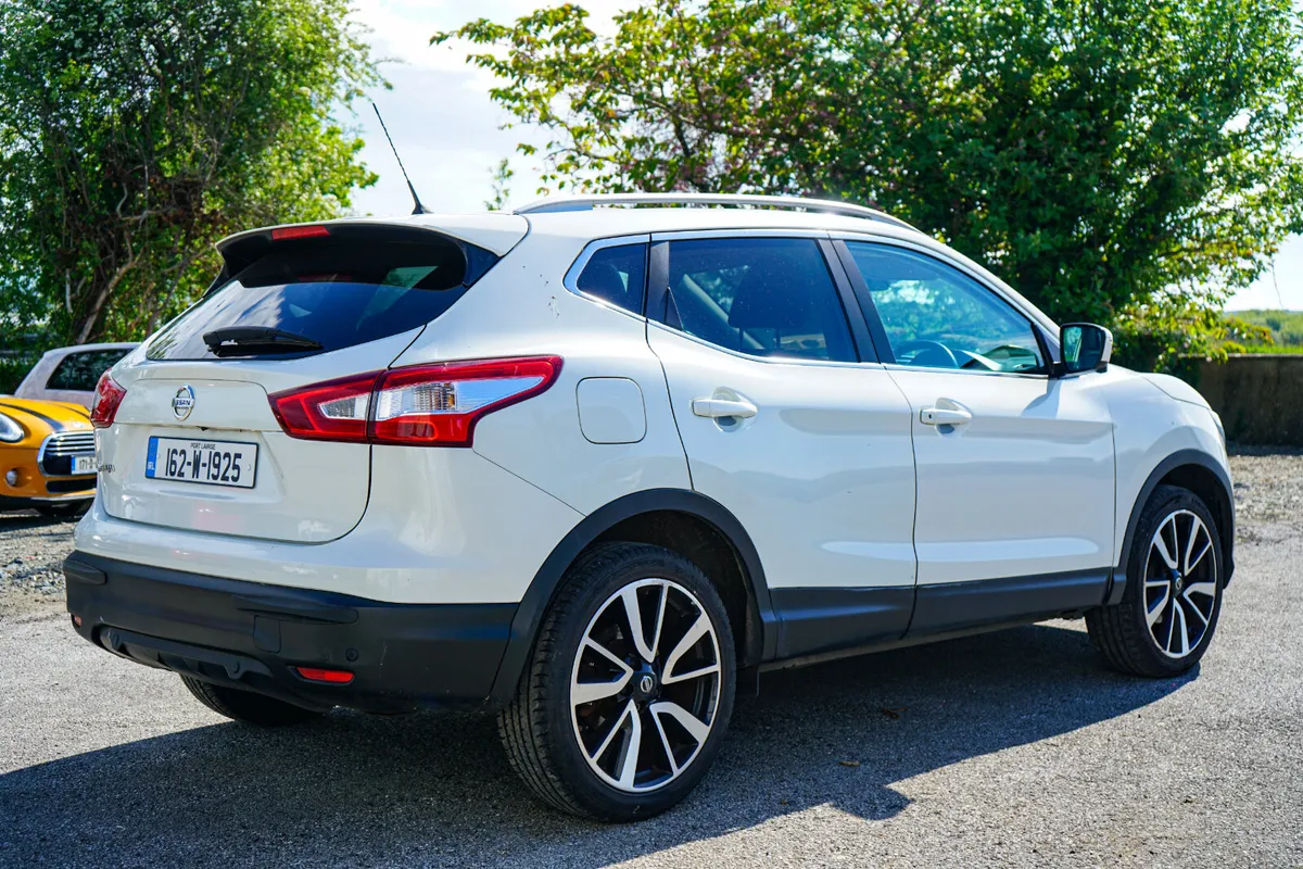 Nissan Qashqai high spec - Image 2