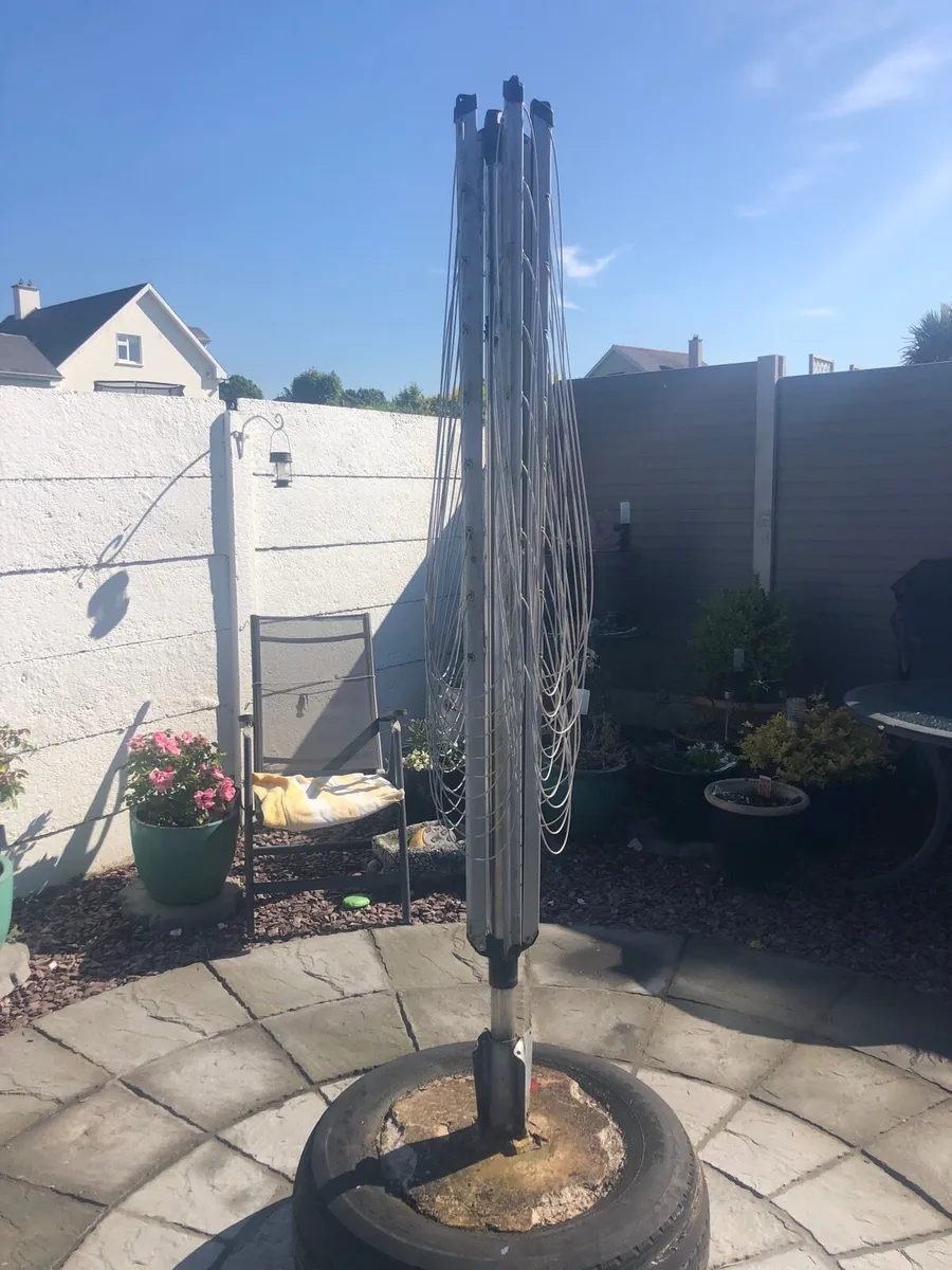 Clothes line - Image 2