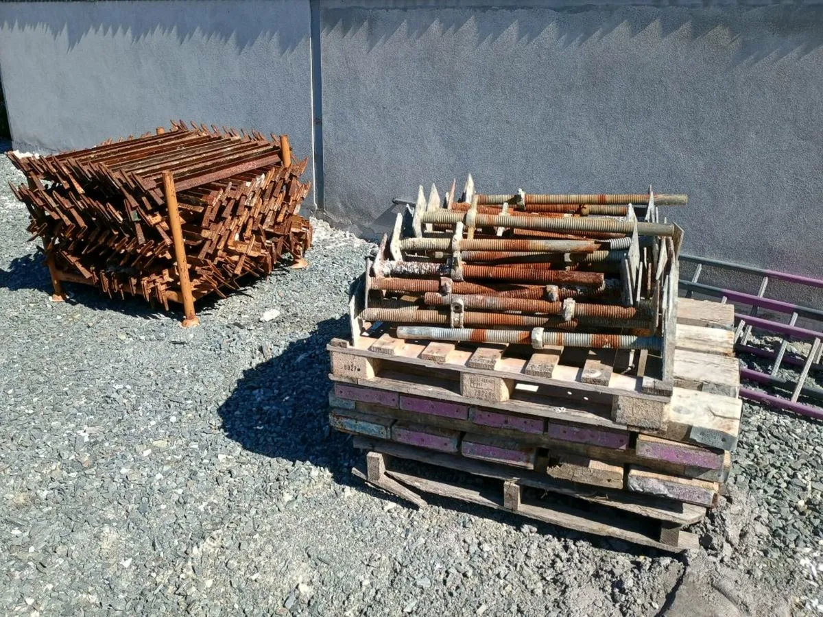Scaffolding for sale (approx 2300 sqft) - Image 4