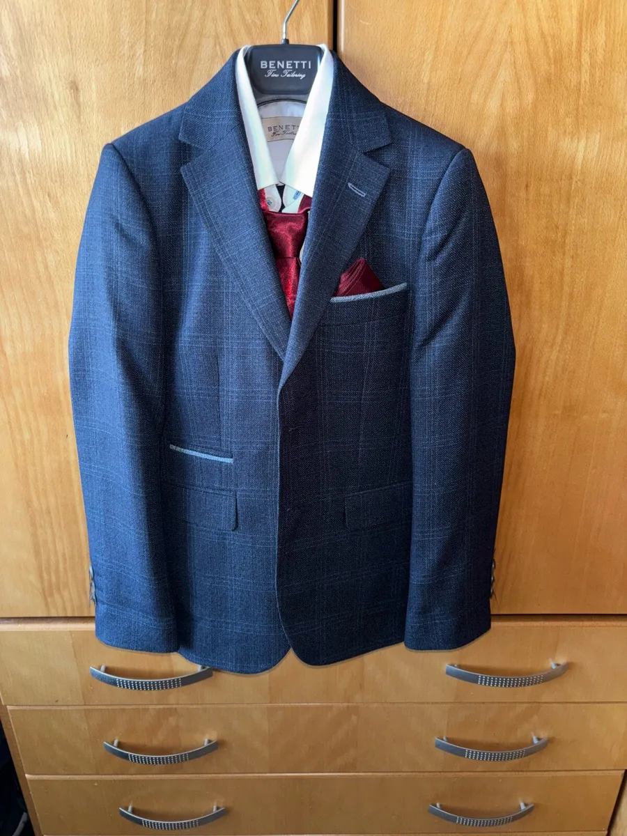 Communion suit - Image 1