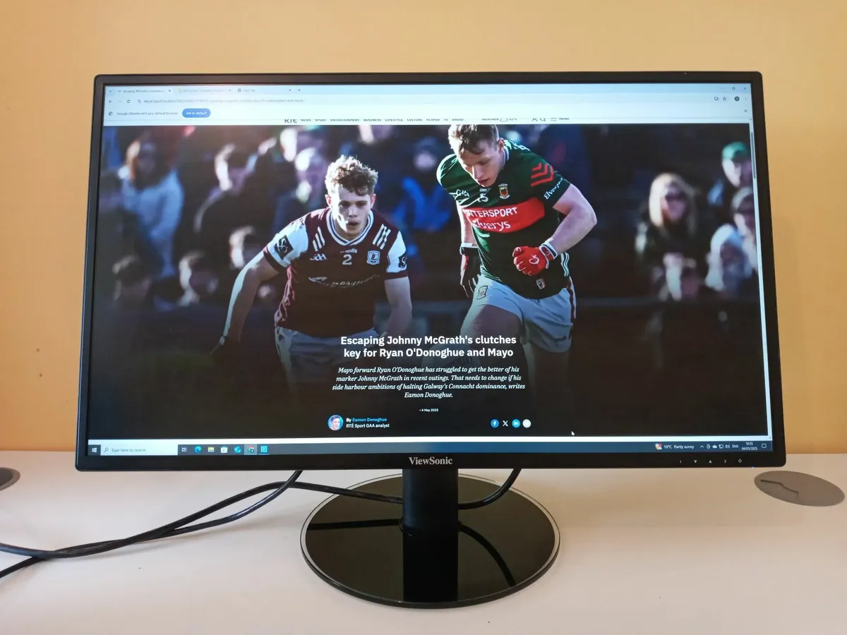 Delivery - ViewSonic 27 Inch Monitor - Image 3