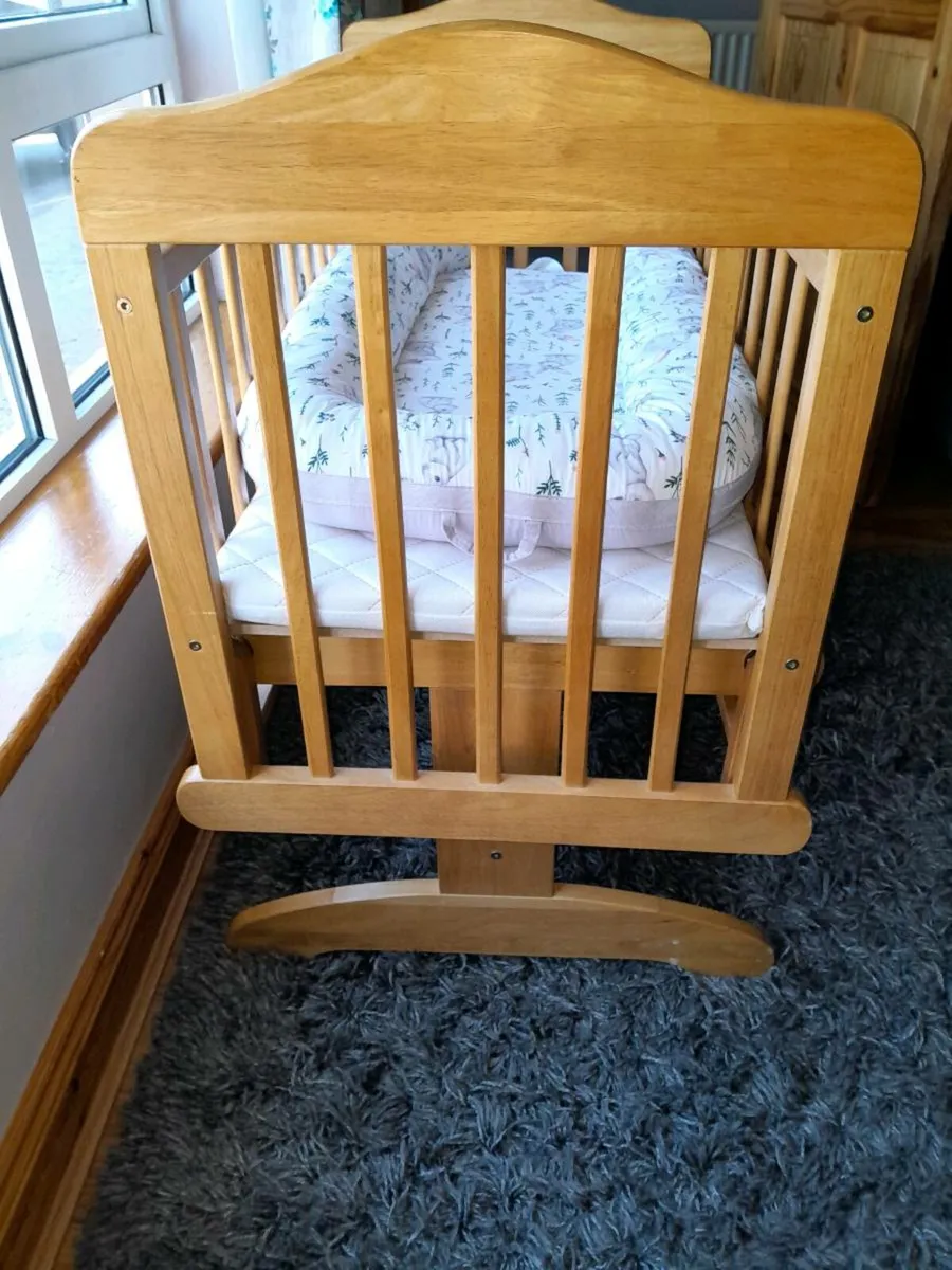 Rocking crib - Image 3