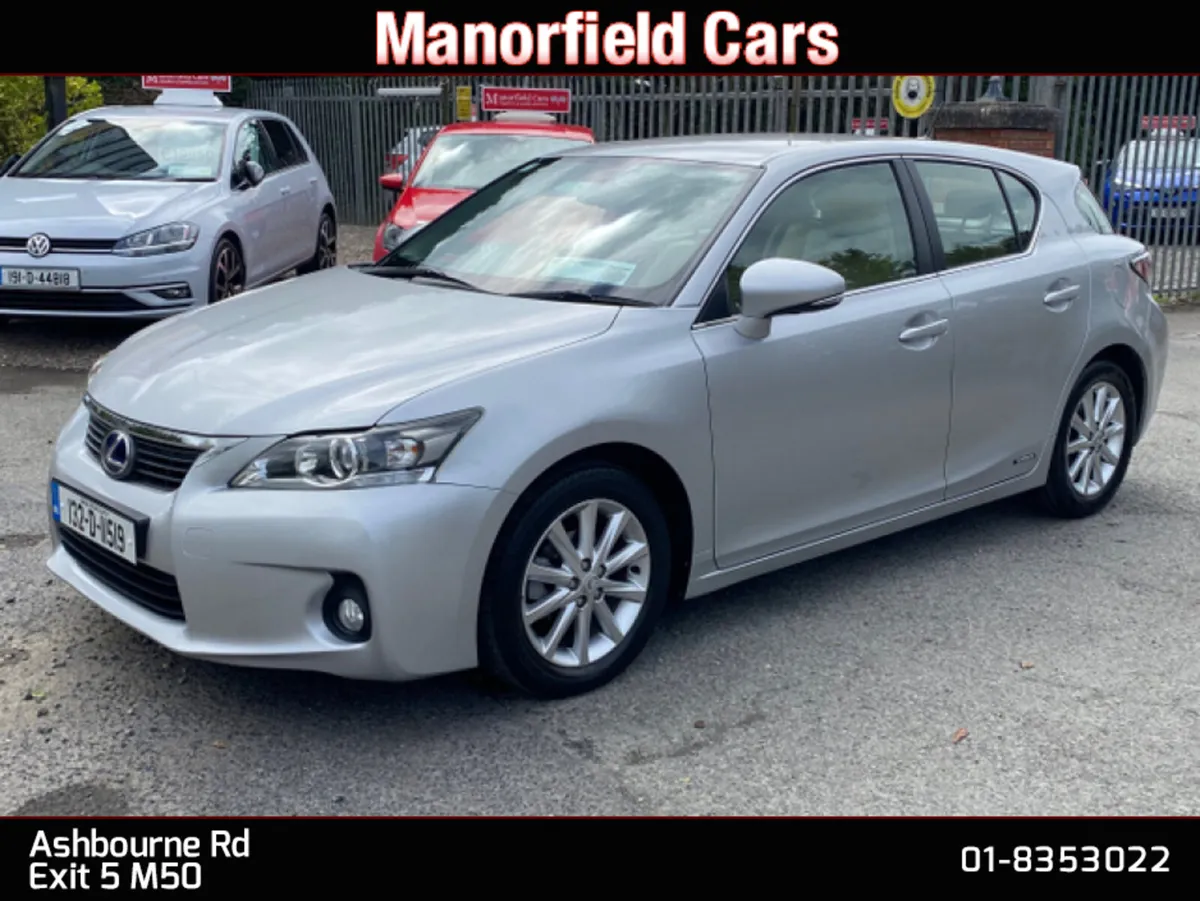 2013 132 Lexus CT200H Executive Hybrid Auto - Image 4