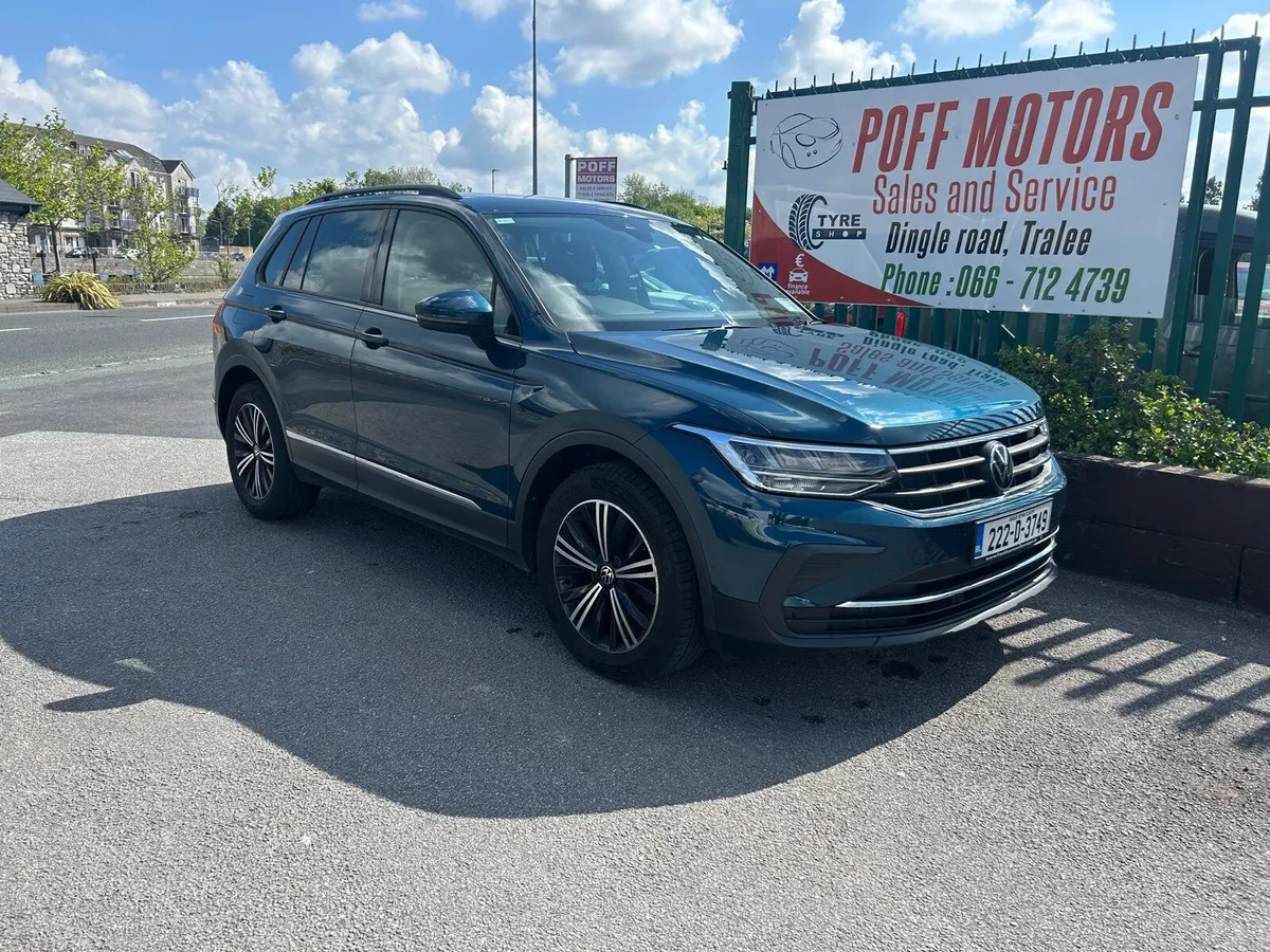 Volkswagen Tiguan 2022 - Image 3