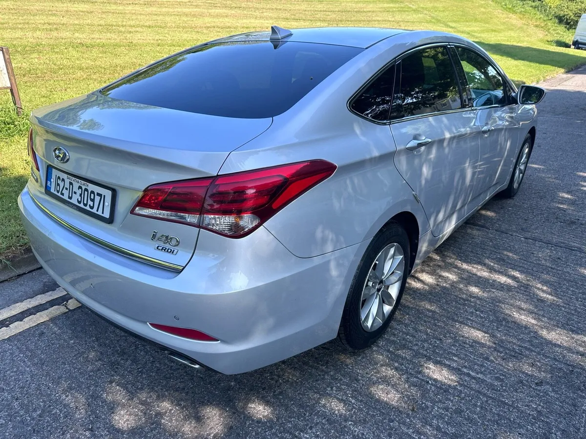 2016 Hyundai i40 Top Spec Leathers NCT 10/26 - Image 2