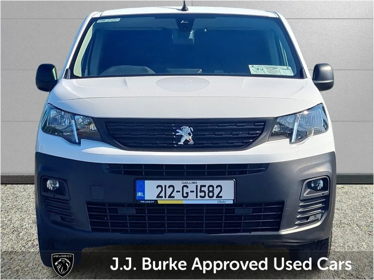 Peugeot Partner Partner Professional Plus 1.5 - Image 2