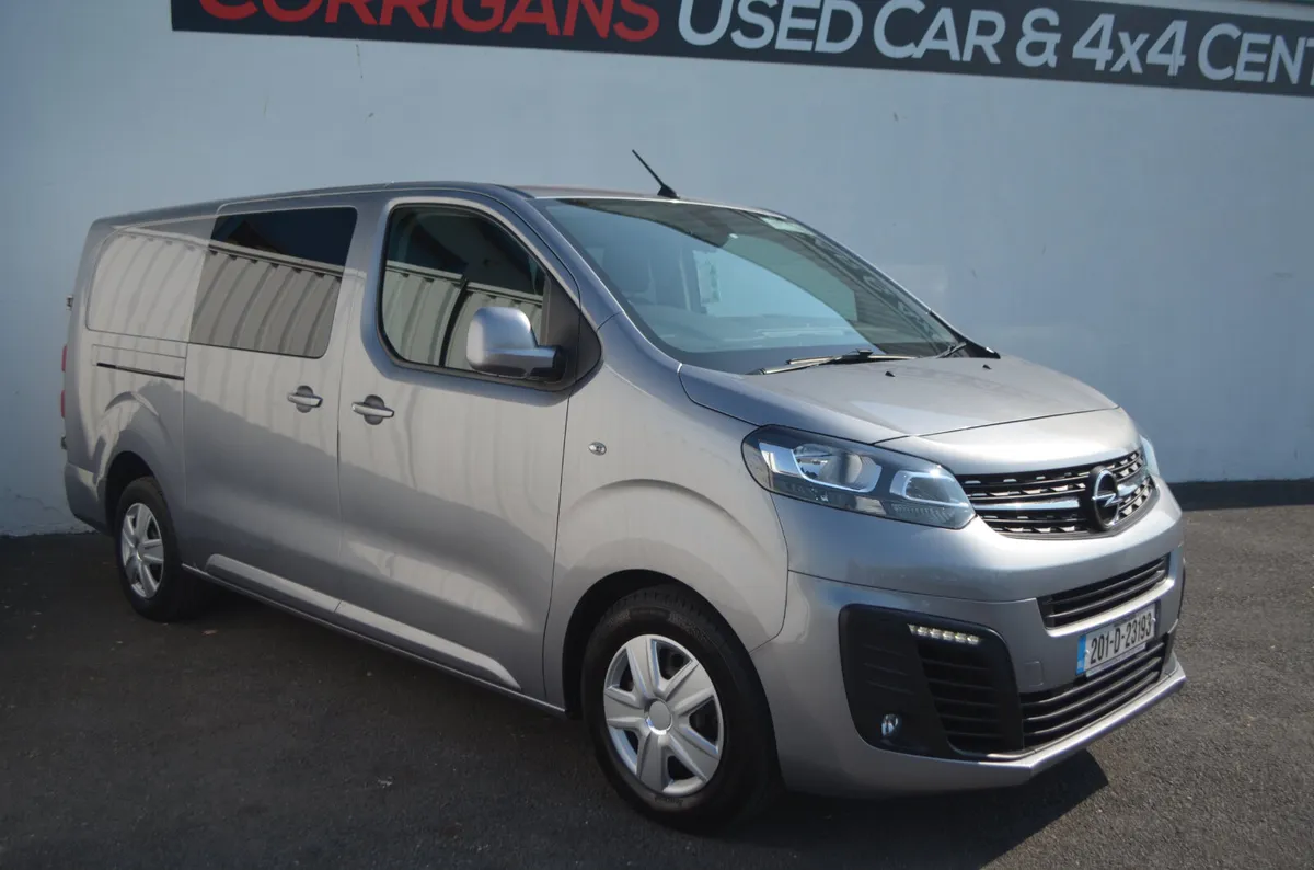 RARE 6 SEATER LOW MILEAGE CREWCAB-PRICE INCLS VAT - Image 3
