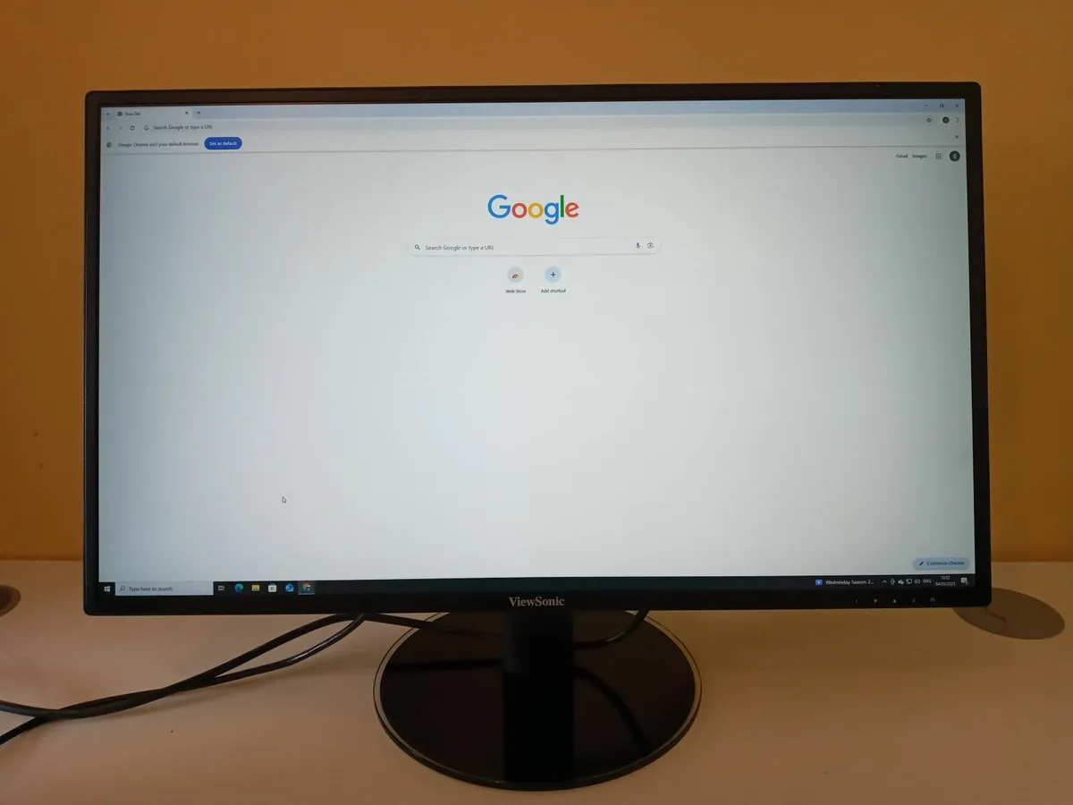 Delivery - ViewSonic 27 Inch Monitor - Image 4
