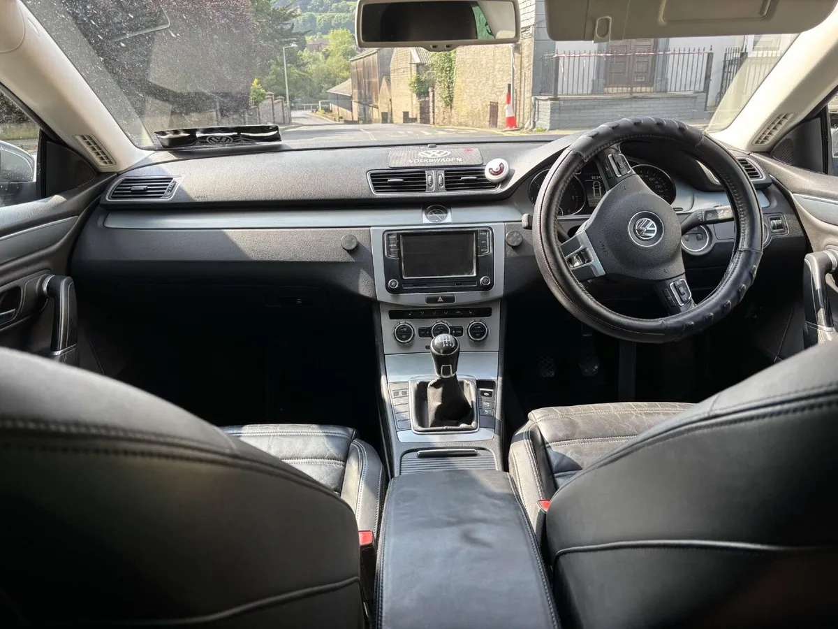 Volkswagen CC 2012 - Image 4