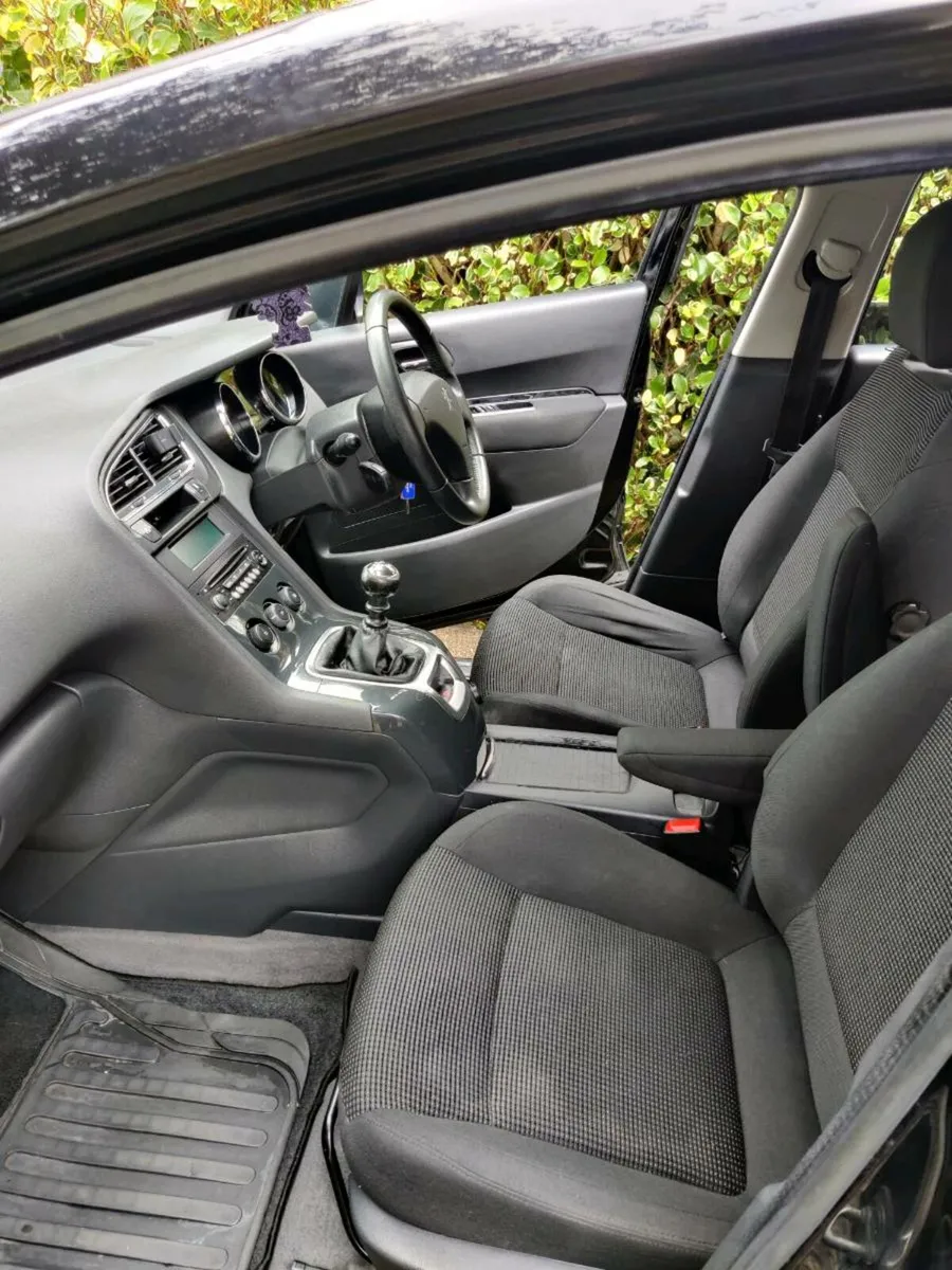 2012 Peugeot 5008 Seven Seater - Image 2