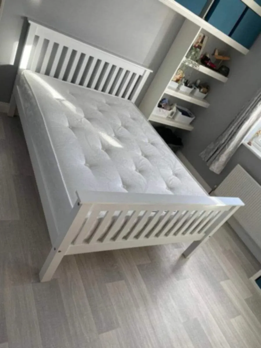WHITE FRAME BED'S CALL DARREN 087 2927892 - Image 2