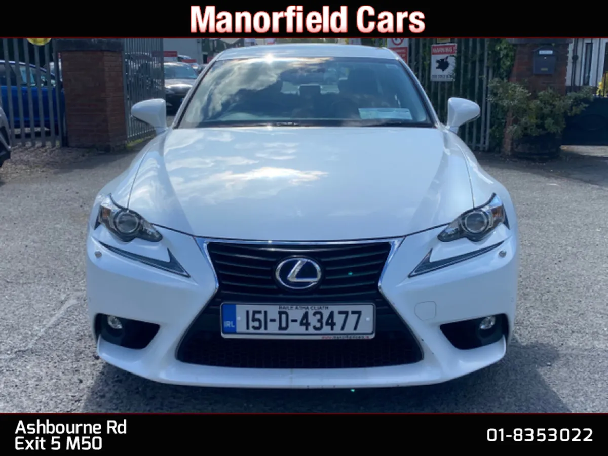 2015 Lexus IS300H Executive 2.5 Petrol Hybrid Auto - Image 3