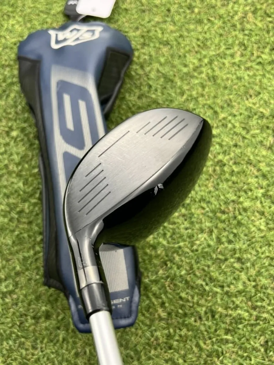 WILSON STAFF D9 #5 WOOD 18° / REGULAR - Image 3