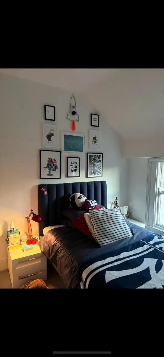 Bed - Stunning Boys 4ft bedroom bundle - Image 4