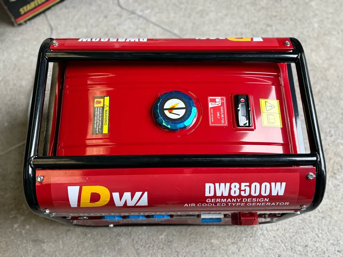 PROFESSIONAL GENERATOR 8500W - Image 3