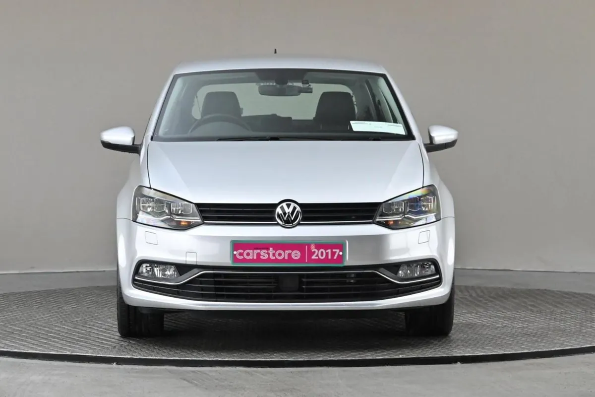 Volkswagen Polo 1.2 TSI DSG Comfortline  low Mile - Image 2