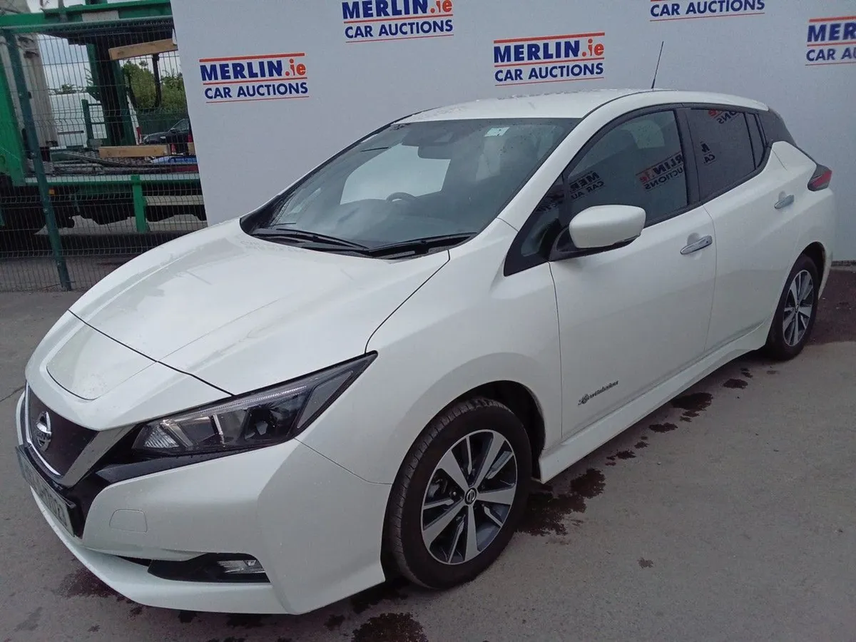 Nissan Leaf EV SV 40kw 18 Auto 0 - Image 3