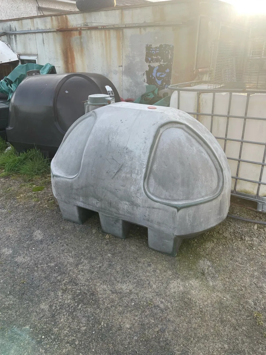Oil tanks - Image 2