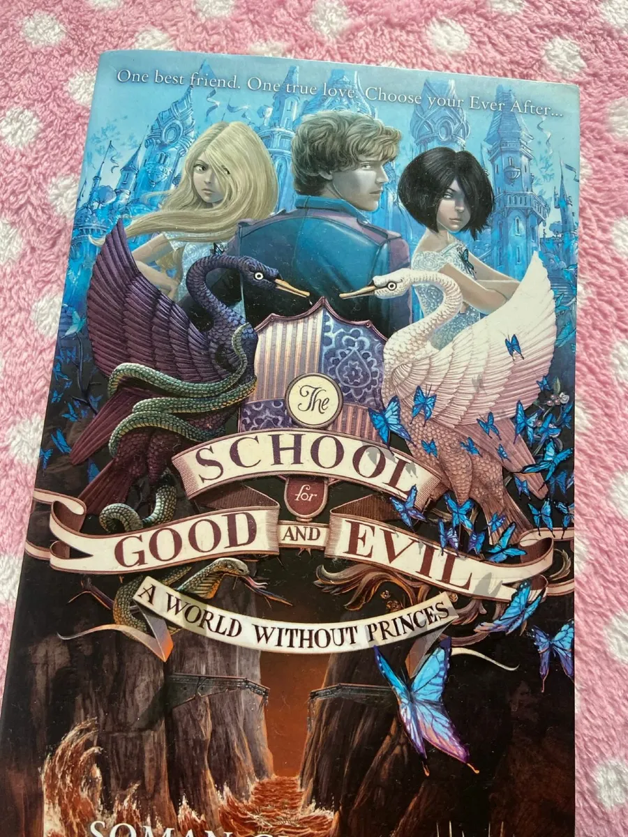 Teen books - School for good and evil - Image 1